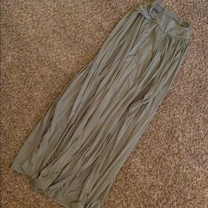 Slit open maxi skirt